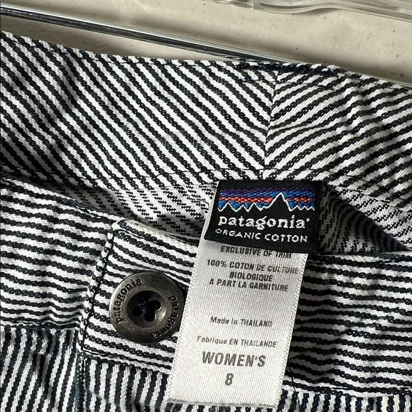 Patagonia organic cotton igna shorts blue white engineer stripe size 8 - Picture 6 of 6